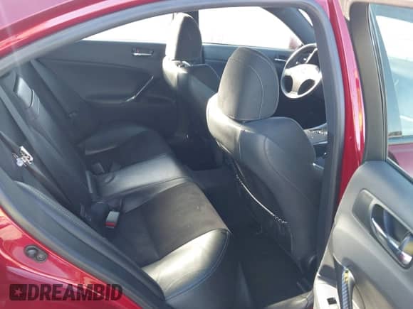 2011 Lexus IS 350 with VIN JTHBE5C24B5027260, listed as a IAAI auction lot 43476731 with 148,637 mi miles and . Bid and sale history available at DreamBid. Image 8.