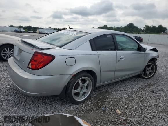 2006 Saturn ION с VIN 1G8AM15F26Z120327, выставлен на аукционе Copart как лот 60894375 с пробегом Не указан миль и Списание • Salvage title. История ставок и продаж доступна на DreamBid. Изображение 3.