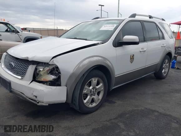 2005 Ford Freestyle SEL с VIN 1FMDK02135GA00506, выставлен на аукционе IAAI как лот 42571510 с пробегом Не указан миль и . История ставок и продаж доступна на DreamBid. Изображение 2.