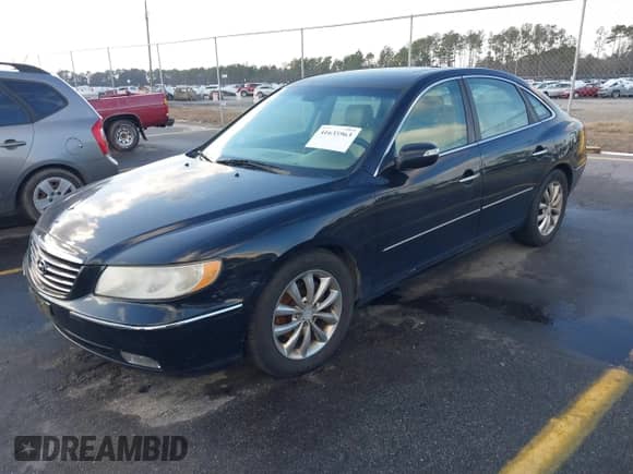 2008 Hyundai Azera Limited z VIN KMHFC46F28A291963, wystawiony jako IAAI lot #41635963 z przebiegiem 180 207 mil mil oraz . Historia ofert i sprzedaży dostępna na DreamBid. Obrazek 2.