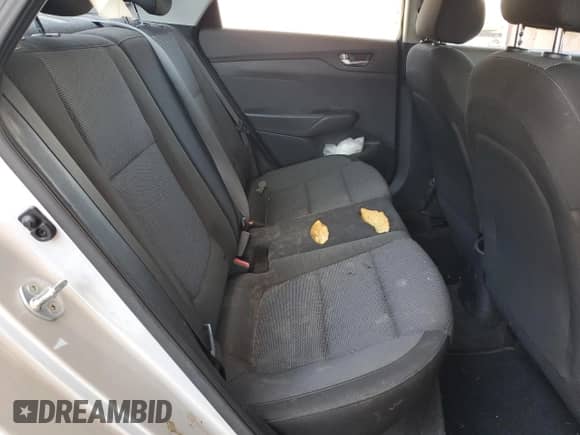 2019 Hyundai Accent SE z VIN 3KPC24A36KE079501, wystawiony jako Copart lot #80848205 z przebiegiem 119 430 mil mil oraz Szkoda całkowita • Salvage title. Historia ofert i sprzedaży dostępna na DreamBid. Obrazek 10.
