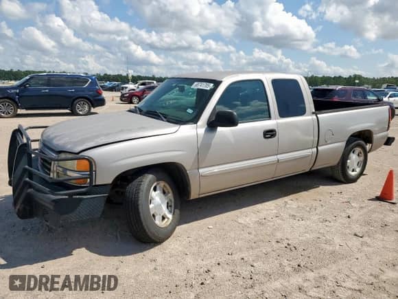 2005 GMC Sierra 1500 SLE с VIN 2GTEC19T951241275, выставлен на аукционе Copart как лот 68741705 с пробегом 93 682 миль миль и Чистый • Clean title. История ставок и продаж доступна на DreamBid. Изображение 1.
