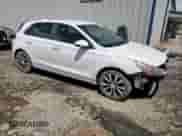 2019 Hyundai Elantra z VIN KMHH35LE1KU088532, wystawiony jako Copart lot #70349055 z przebiegiem 94 608 mil mil oraz Czysty tytuł • Clean title. Historia ofert i sprzedaży dostępna na DreamBid. Obrazek 4.