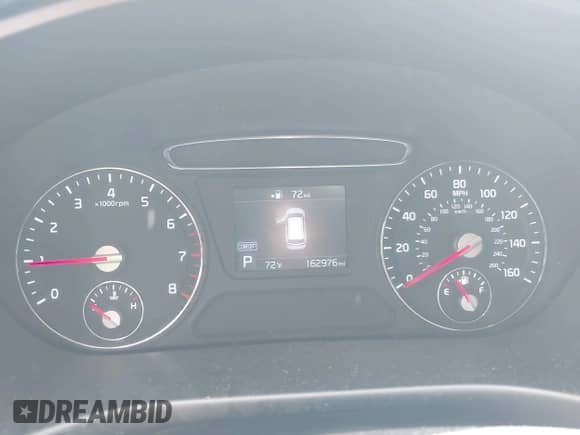 2019 Kia Sorento LX z VIN 5XYPGDA36KG547216, wystawiony jako IAAI lot #43092305 z przebiegiem 162 976 mil mil oraz . Historia ofert i sprzedaży dostępna na DreamBid. Obrazek 7.