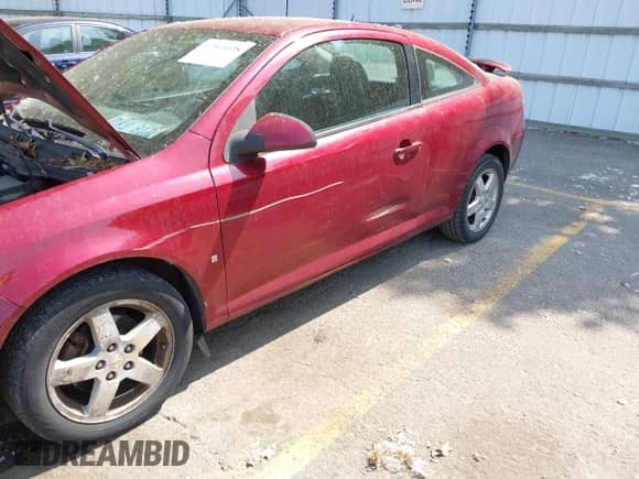 2009 Chevrolet Cobalt z VIN 1G1AT188297179697, wystawiony jako IAAI lot #42514028 z przebiegiem 137 937 mil mil oraz . Historia ofert i sprzedaży dostępna na DreamBid. Obrazek 6.