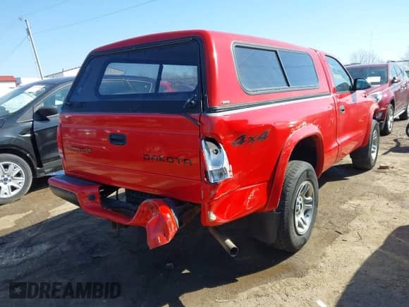 2004 Dodge Dakota with VIN 1D7GG36K04S680034, listed as a IAAI auction lot 41760693 with 166,561 mi miles and . Bid and sale history available at DreamBid. Image 4.