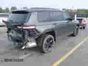 2024 Jeep Grand Cherokee Altitude z VIN 1C4RJKAG3R8614969, wystawiony jako IAAI lot #41582224 z przebiegiem 11 215 mil mil oraz . Historia ofert i sprzedaży dostępna na DreamBid. Obrazek 4.