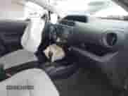 2015 Toyota Prius One z VIN JTDKDTB38F1576685, wystawiony jako IAAI lot #43028634 z przebiegiem 153 700 mil mil oraz . Historia ofert i sprzedaży dostępna na DreamBid. Obrazek 5.