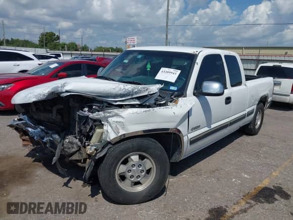 2001 Chevrolet Silverado 1500 LS с VIN 2GCEC19V311171803, выставлен на аукционе IAAI как лот 43209943 с пробегом Не указан миль и . История ставок и продаж доступна на DreamBid. Изображение 2.