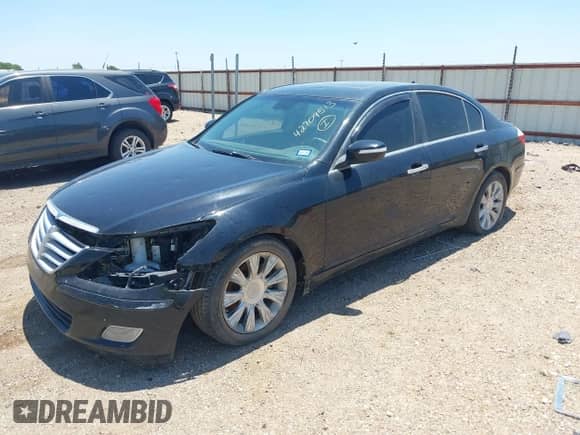 2009 Hyundai Genesis с VIN KMHGC46E09U028897, выставлен на аукционе IAAI как лот 42709513 с пробегом 184 959 миль миль и . История ставок и продаж доступна на DreamBid. Изображение 2.