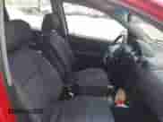 2007 Chevrolet Aveo LS z VIN KL1TD666X7B738068, wystawiony jako IAAI lot #42973306 z przebiegiem 187 998 mil mil oraz . Historia ofert i sprzedaży dostępna na DreamBid. Obrazek 5.