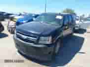 2008 Chevrolet Tahoe with VIN 1GNFC13588R231371, listed as a IAAI auction lot 42674732 with 143,190 mi miles and . Bid and sale history available at DreamBid. Image 22.