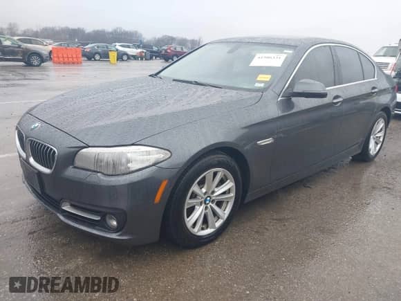 2016 BMW 5 Series 528i xDrive с VIN WBA5A7C58GG151475, выставлен на аукционе IAAI как лот 41506331 с пробегом 80 186 миль миль и . История ставок и продаж доступна на DreamBid. Изображение 17.