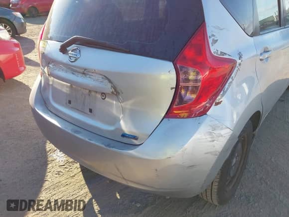 2016 Nissan Note S with VIN 3N1CE2CP9GL369474, listed as a IAAI auction lot 43541932 with 113,685 mi miles and . Bid and sale history available at DreamBid. Image 6.