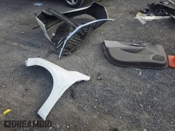 2020 Chevrolet Malibu LS with VIN 1G1ZB5ST4LF115555, listed as a Copart auction lot 81586535 with 171,000 mi miles and Salvage title. Bid and sale history available at DreamBid. Image 12.