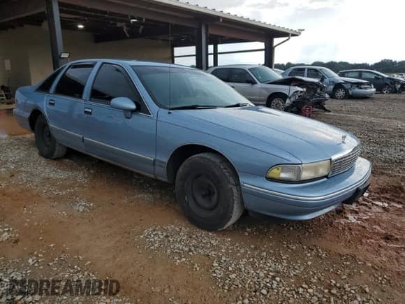 1993 Chevrolet Caprice Classic с VIN 1G1BL53E2PW142953, выставлен на аукционе Copart как лот 69673135 с пробегом 203 972 миль миль и Списание • Salvage title. История ставок и продаж доступна на DreamBid. Изображение 4.