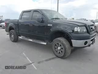 2008 Ford F-150 XLT с VIN 1FTPW14V78FB58854, выставлен на аукционе IAAI как лот 43386664 с пробегом 255 552 миль миль и . История ставок и продаж доступна на DreamBid. Изображение 1.