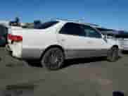 2000 Toyota Camry CE with VIN 4T1BG28K8YU992202, listed as a Copart auction lot 85405135 with 198,340 mi miles and Salvage title. Bid and sale history available at DreamBid. Image 3.