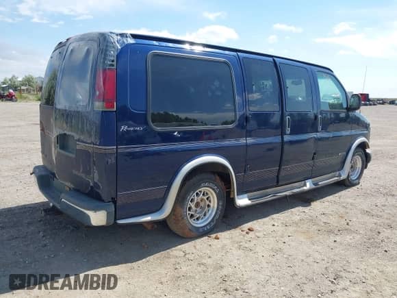 2002 Chevrolet Express Cargo YF7 Upfitter с VIN 1GBFG15M821216946, выставлен на аукционе IAAI как лот 42531516 с пробегом 126 768 миль миль и . История ставок и продаж доступна на DreamBid. Изображение 4.