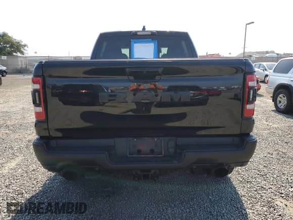 2022 Ram 1500 TRX z VIN 1C6SRFU96NN151419, wystawiony jako Copart lot #70125925 z przebiegiem 76 407 mil mil oraz Szkoda całkowita • Salvage title. Historia ofert i sprzedaży dostępna na DreamBid. Obrazek 6.