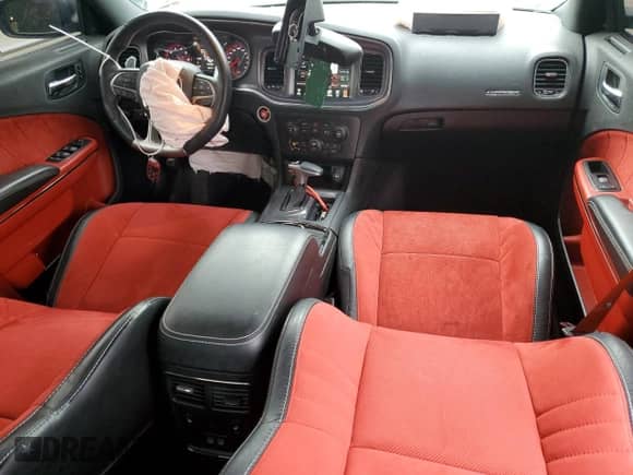 2016 Dodge Charger SRT Hellcat with VIN 2C3CDXL96GH317408, listed as a Copart auction lot 62300865 with 39,677 mi miles and Salvage title. Bid and sale history available at DreamBid. Image 8.
