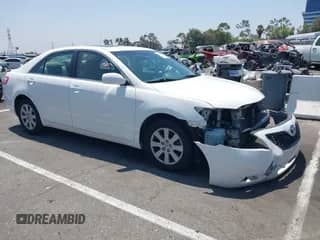 2008 Toyota Camry LE z VIN 4T1BE46K78U763160, wystawiony jako IAAI lot #42643908 z przebiegiem 259 370 mil mil oraz . Historia ofert i sprzedaży dostępna na DreamBid. Obrazek 1.