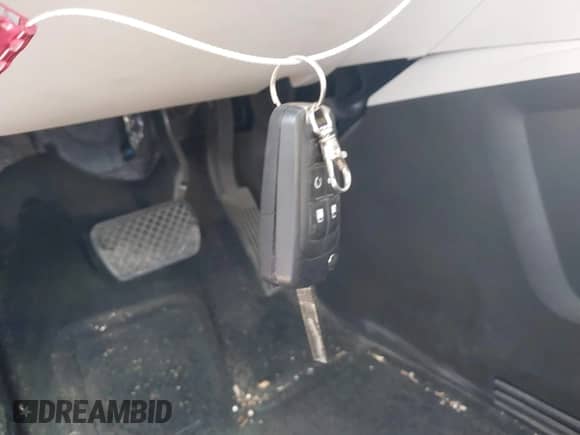 2015 Chevrolet Equinox LT z VIN 2GNALCEK9F6111144, wystawiony jako IAAI lot #43263813 z przebiegiem 165 604 mil mil oraz . Historia ofert i sprzedaży dostępna na DreamBid. Obrazek 11.