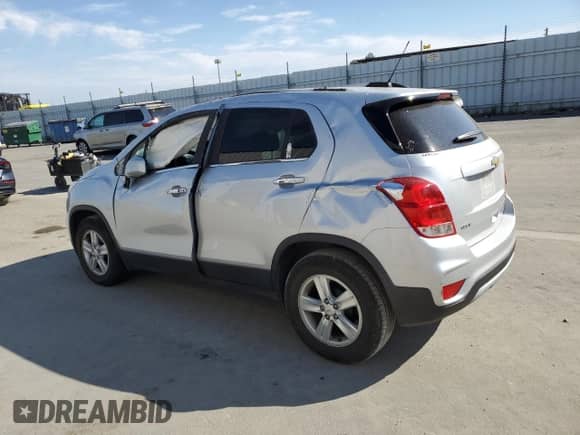 2018 Chevrolet Trax LT z VIN KL7CJLSB1JB617193, wystawiony jako Copart lot #81850645 z przebiegiem 89 571 mil mil oraz Szkoda całkowita • Salvage title. Historia ofert i sprzedaży dostępna na DreamBid. Obrazek 2.