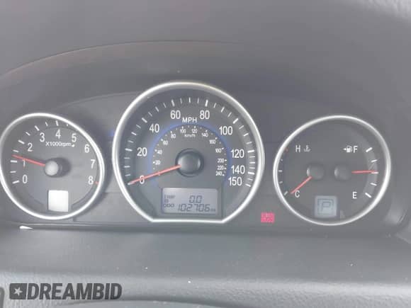 2008 Hyundai Veracruz GLS z VIN KM8NU13CX8U041001, wystawiony jako IAAI lot #43396941 z przebiegiem 102 706 mil mil oraz . Historia ofert i sprzedaży dostępna na DreamBid. Obrazek 7.