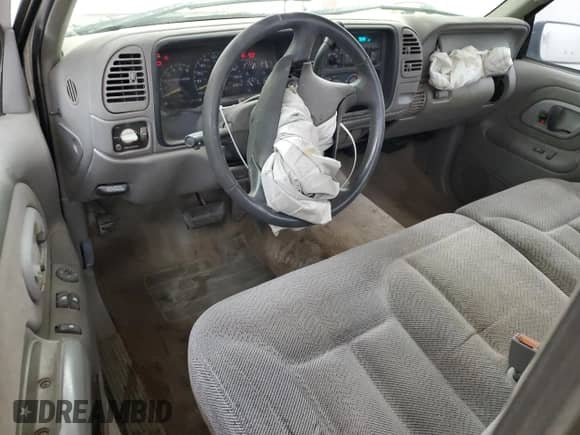 1997 Chevrolet Silverado 1500 with VIN 1GCEC14M7VZ197476, listed as a Copart auction lot 49778205 with 218,848 mi miles and Salvage title. Bid and sale history available at DreamBid. Image 8.
