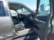 2002 Ford Explorer XLT с VIN 1FMZU73E12ZC38042, выставлен на аукционе IAAI как лот 42985608 с пробегом 209 358 миль миль и . История ставок и продаж доступна на DreamBid. Изображение 5.