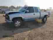 1993 GMC Sierra 1500 SLT с VIN 2GTEK19Z6P1507913, выставлен на аукционе Copart как лот 71995315 с пробегом 260 353 миль миль и Списание • Salvage title. История ставок и продаж доступна на DreamBid. Изображение 1.