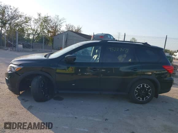 2019 Nissan Pathfinder SL с VIN 5N1DR2MM7KC650022, выставлен на аукционе IAAI как лот 43227519 с пробегом 123 684 миль миль и . История ставок и продаж доступна на DreamBid. Изображение 14.