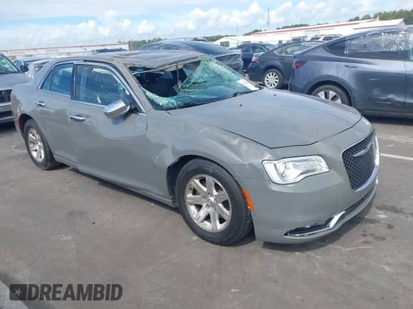 2018 Chrysler 300 Limited с VIN 2C3CCAEG1JH190876, выставлен на аукционе IAAI как лот 43392095 с пробегом 59 153 миль миль и . История ставок и продаж доступна на DreamBid. Изображение 1.