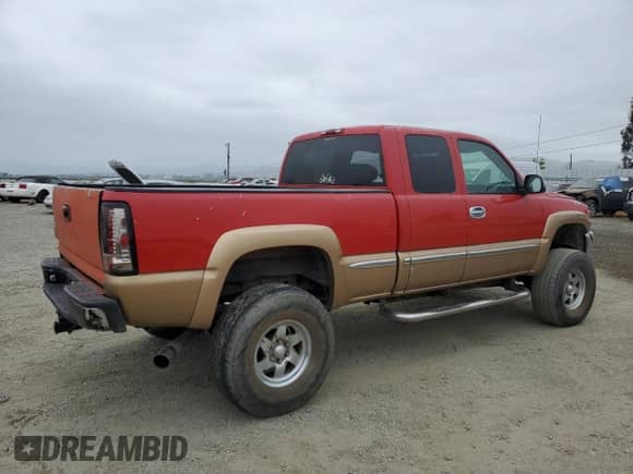 1999 GMC Sierra 1500 SLE с VIN 2GTEC19T1X1540911, выставлен на аукционе Copart как лот 55888045 с пробегом 309 389 миль миль и Чистый • Clean title. История ставок и продаж доступна на DreamBid. Изображение 3.