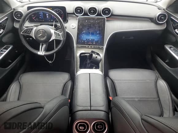 2023 Mercedes-Benz C 300 z VIN W1KAF4GB3PR070959, wystawiony jako Copart lot #71672225 z przebiegiem 28 686 mil mil oraz Szkoda całkowita • Salvage title. Historia ofert i sprzedaży dostępna na DreamBid. Obrazek 8.