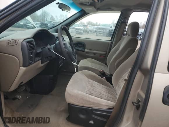 2004 Chevrolet Venture LS z VIN 1GNDX03E84D167734, wystawiony jako Copart lot #49774795 z przebiegiem 103 660 mil mil oraz Szkoda całkowita • Salvage title. Historia ofert i sprzedaży dostępna na DreamBid. Obrazek 7.