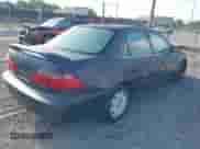 1998 Honda Accord EX with VIN 1HGCG5651WA188962, listed as a IAAI auction lot 42633620 with 341,982 mi miles and . Bid and sale history available at DreamBid. Image 4.