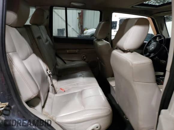 2006 Jeep Commander Limited с VIN 1J8HG58216C259596, выставлен на аукционе Copart как лот 81297695 с пробегом 177 027 миль миль и Списание • Salvage title. История ставок и продаж доступна на DreamBid. Изображение 11.