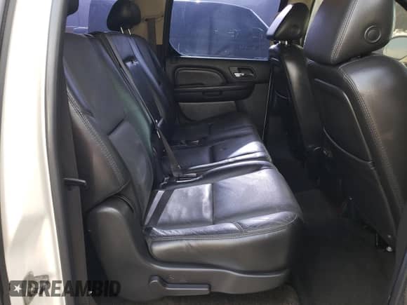 2007 Cadillac Escalade ESV with VIN 1GYFK66877R368552, listed as a Copart auction lot 89540945 with 169,885 mi miles and Clean title. Bid and sale history available at DreamBid. Image 11.