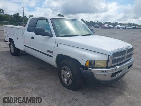 2001 Dodge 2500 z VIN 1B7KC23611J214373, wystawiony jako IAAI lot #43424020 z przebiegiem 280 249 mil mil oraz . Historia ofert i sprzedaży dostępna na DreamBid. Obrazek 1.