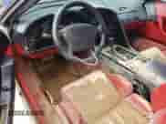 1992 Chevrolet Corvette с VIN 1G1YY23P5N5112473, выставлен на аукционе Copart как лот 76063134 с пробегом Не указан миль и Списание • Salvage title. История ставок и продаж доступна на DreamBid. Изображение 8.