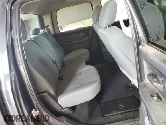 2020 Ram 1500 Tradesman z VIN 3C6RR7KT9LG260482, wystawiony jako Copart lot #80895195 z przebiegiem 81 815 mil mil oraz Szkoda całkowita • Salvage title. Historia ofert i sprzedaży dostępna na DreamBid. Obrazek 11.