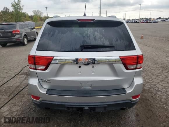 2011 Jeep Grand Cherokee Laredo с VIN 1J4RR4GT8BC636679, выставлен на аукционе Copart как лот 82121135 с пробегом 183 912 миль миль и Чистый • Clean title. История ставок и продаж доступна на DreamBid. Изображение 6.
