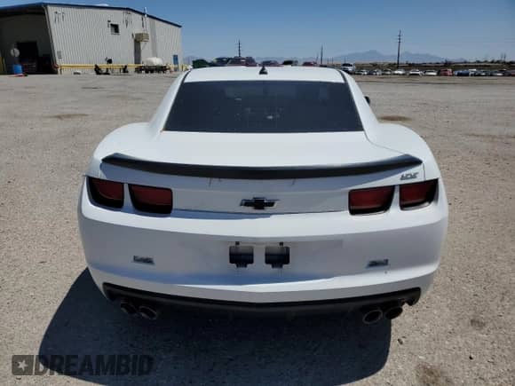 2013 Chevrolet Camaro SS с VIN 2G1FS1EW6D9233456, выставлен на аукционе Copart как лот 60291205 с пробегом 48 621 миль миль и Списание • Salvage title. История ставок и продаж доступна на DreamBid. Изображение 6.