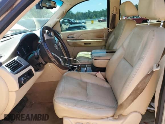 2007 Cadillac Escalade with VIN 1GYEC63837R304389, listed as a Copart auction lot 67075055 with 228,990 mi miles and Salvage title. Bid and sale history available at DreamBid. Image 7.