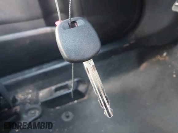 2017 Toyota Camry XSE with VIN 4T1BF1FK4HU307922, listed as a IAAI auction lot 43448567 with 194,931 mi miles and . Bid and sale history available at DreamBid. Image 11.