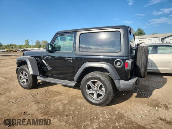 2021 Jeep Wrangler Sport S with VIN 1C4HJXAG4MW872365, listed as a Copart auction lot 70701885 with 45,771 mi miles and Salvage title. Bid and sale history available at DreamBid. Image 2.