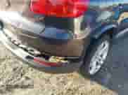 2016 Volkswagen Tiguan S with VIN WVGAV7AX6GW546573, listed as a IAAI auction lot 41672697 with 117,174 mi miles and . Bid and sale history available at DreamBid. Image 18.