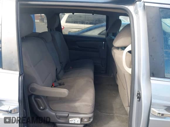 2016 Honda Odyssey EX with VIN 5FNRL5H45GB122495, listed as a IAAI auction lot 43413804 with 185,557 mi miles and . Bid and sale history available at DreamBid. Image 8.